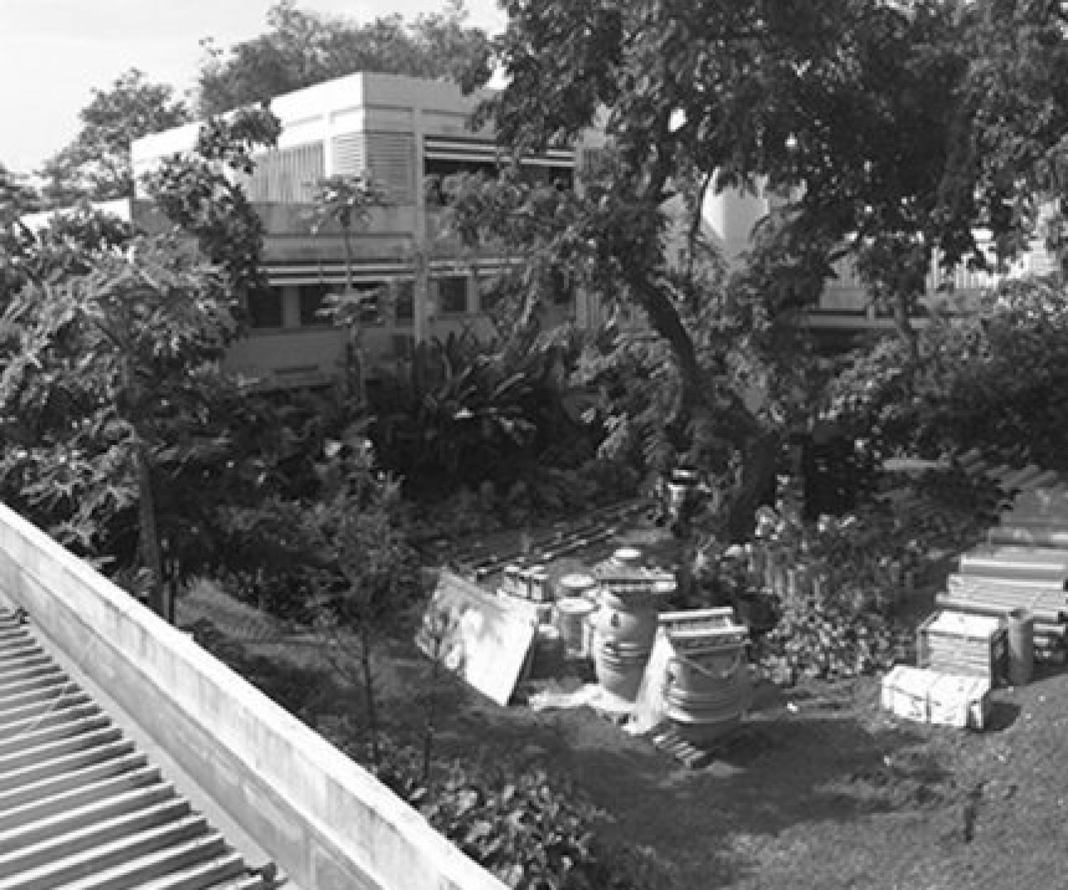 Deutsche Botschaft Kinshasa in der Demokratischen Republik Kongo (Außenanlage)